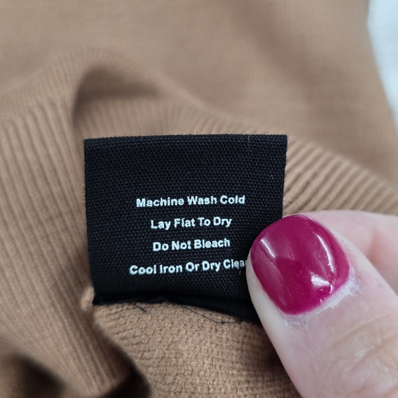 New Monrow Cut Out Pullover Small - Picture 7 of 8